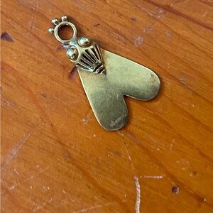 Vintage Gold locust pendant charm 1” 18k from Santa Fe golden eye shop. Stamped.